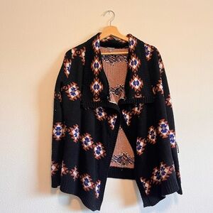 Charlotte Russe Black and Orange Geometric Cardigan